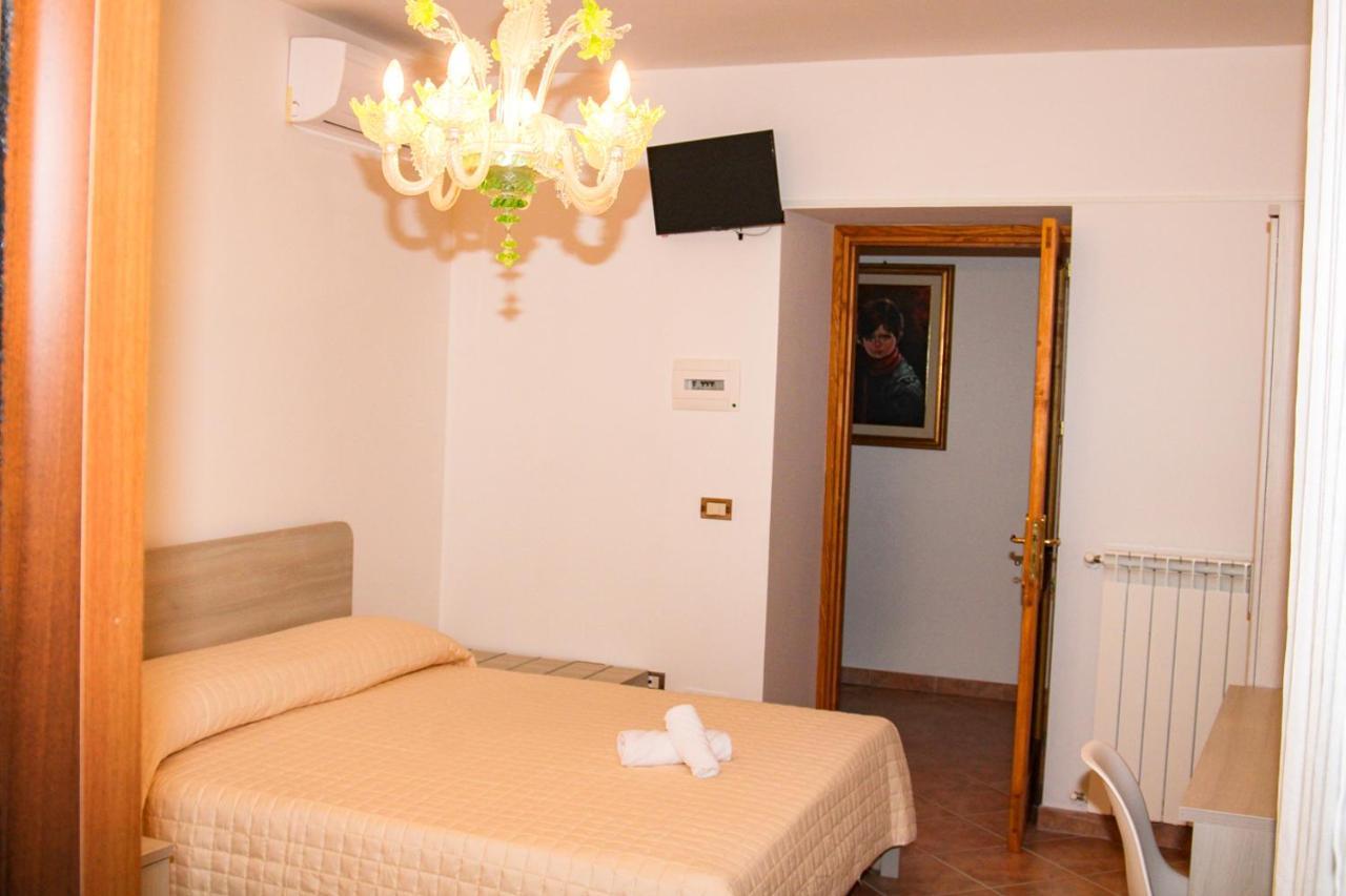 Affittacamere Pantaleone Camerota Exterior foto